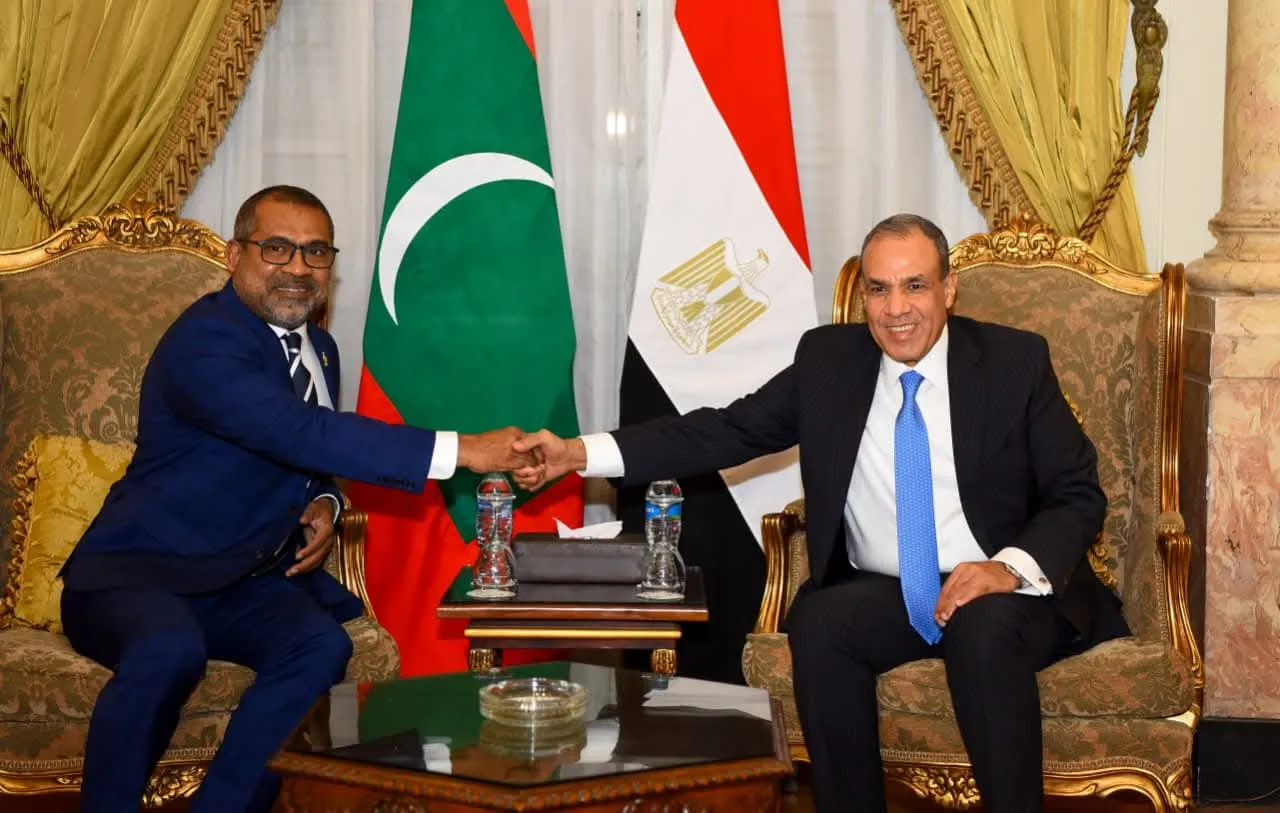 ފޮރިން މިނިސްޓަރު ޑރ. އަބްދުﷲ ޚަލީލް މިސްރުގެ ފޮރިން މިނިސްޓަރު ޑރ. ބަދުރު އަބްދުއްލަތީ އާ މިއަދު ބައްދަލުކުރައްވައިފި