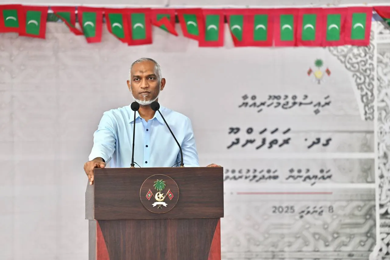 ދަރިވަރުން އެދުނީ ރަތަފަންދޫ ސްކޫލަށް މަލްޓިޕާޕޯސް ހޯލެއް؛ ރައީސް ދެއްވީ އެކަމަށް އިސްކަންދެއްވާނެ ކަމުގެ ޔަގީންކަން