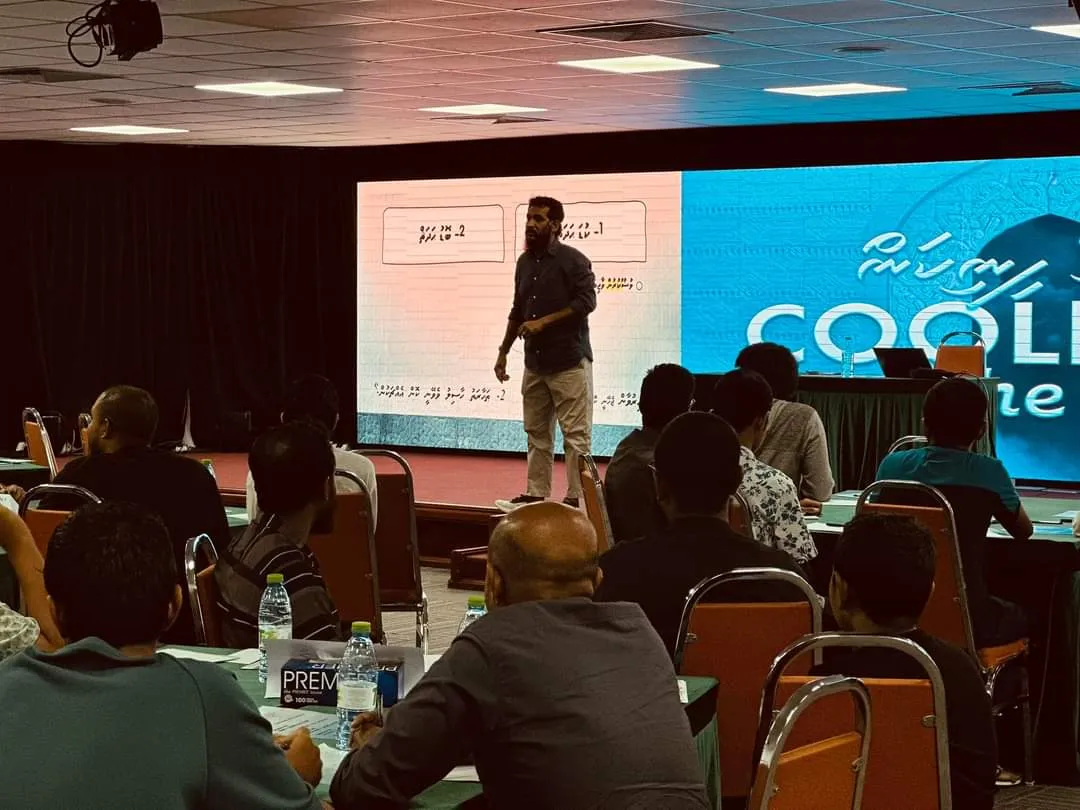 އަލް ޢަސްރުގެ "ލޯތަކުގެ ފިނިކަން" ވޯކްޝޮޕް ކާމިޔާބު ކަމާއި އެކުު ނިންމާލައިފި!