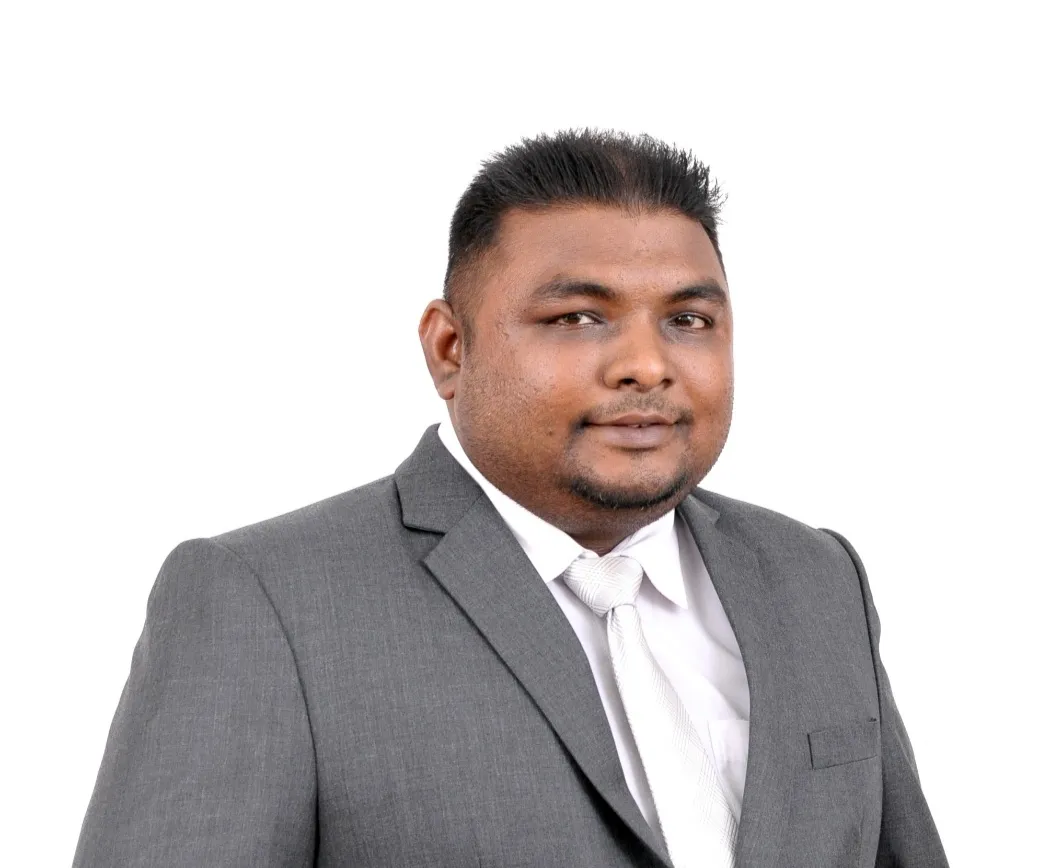 ލަބީޤް މާފަންނު މެދު ދާއިރާގެ މަޖިލިސް މެންބަރުކަމަށް ވާދަކުރަނީ!