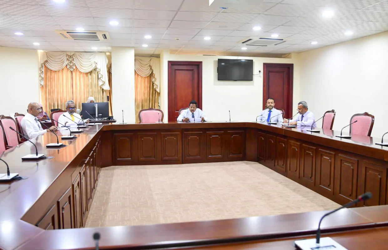 ރޯދައިގެ ފަހުން އިންތިހާބު ބޭއްވުމަށް ކޮމިޓީން ފާސްކޮށްފި