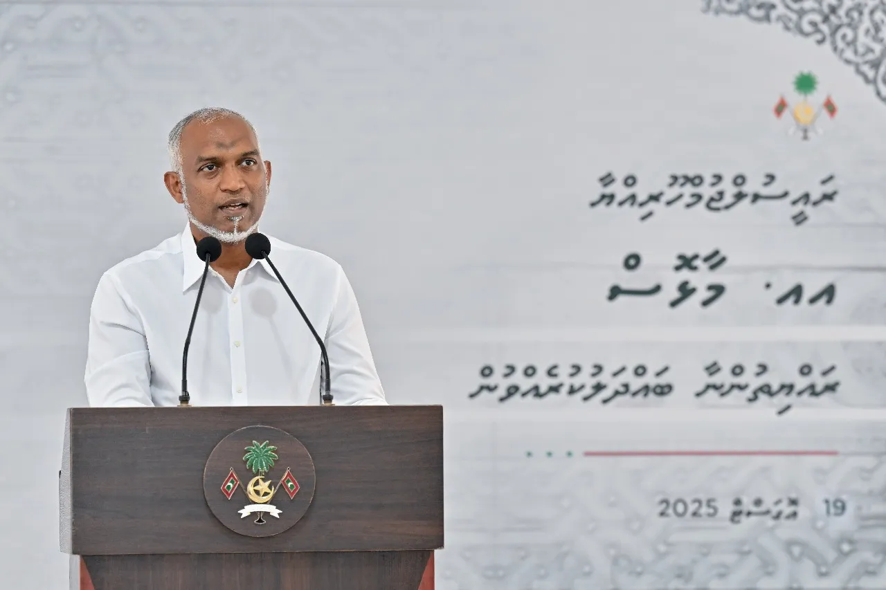 ރަންފަރުގައި ރިސޯޓް ތަރައްޤީކުރުން ފިޔަވައި އެހެން ކަންކަން ކުރެވޭނެ: ރައީސް