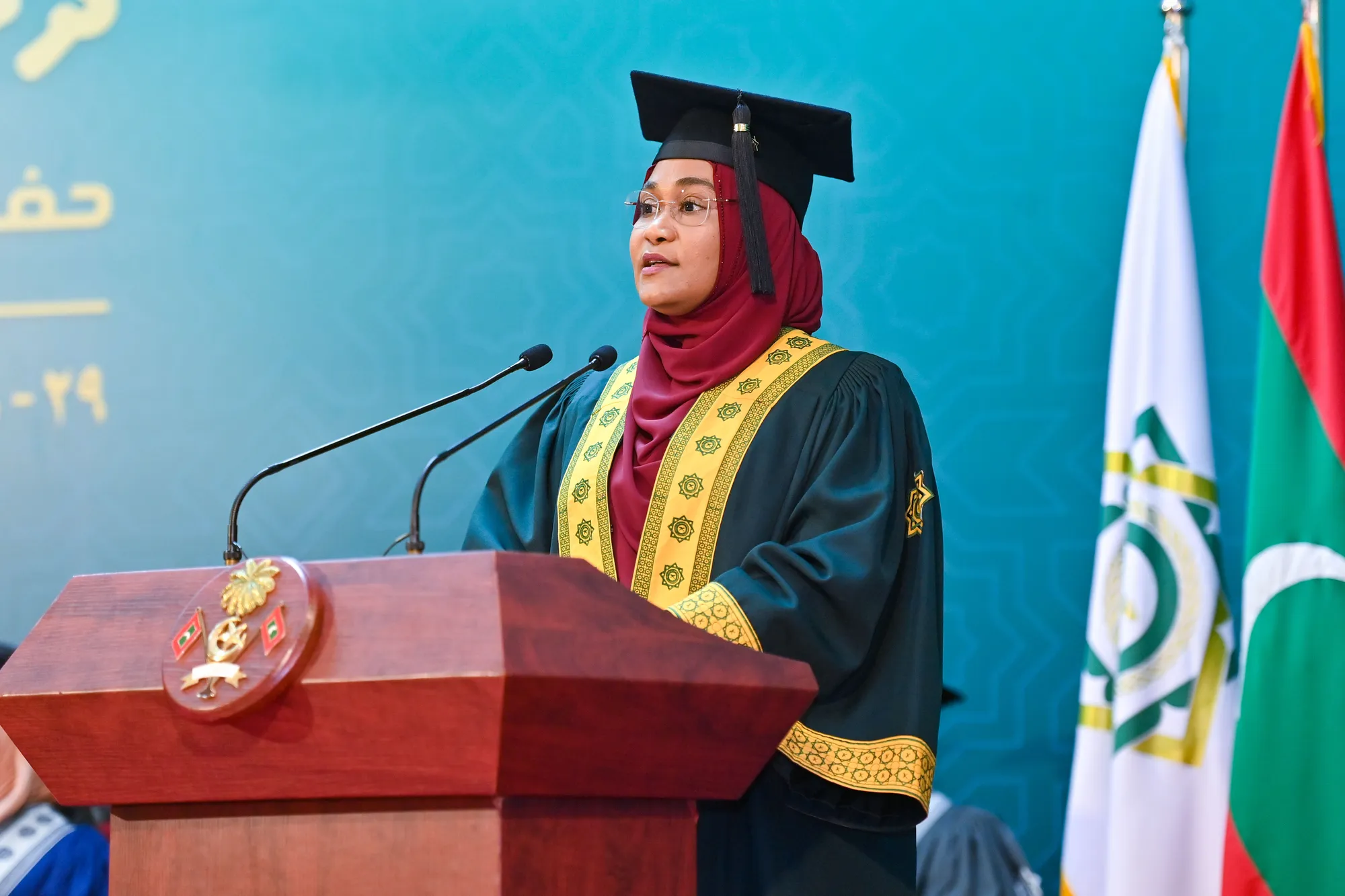 ދަސްވެނިކަމަކީ ހަމައެކަނި ސަނަދެއް ނޫން، އެއީ އެކިކަންކަމުގައި ތިމާގެ ޤާބިލުކަން އިތުރުކުރުން: ފަސްޓް ލޭޑީ