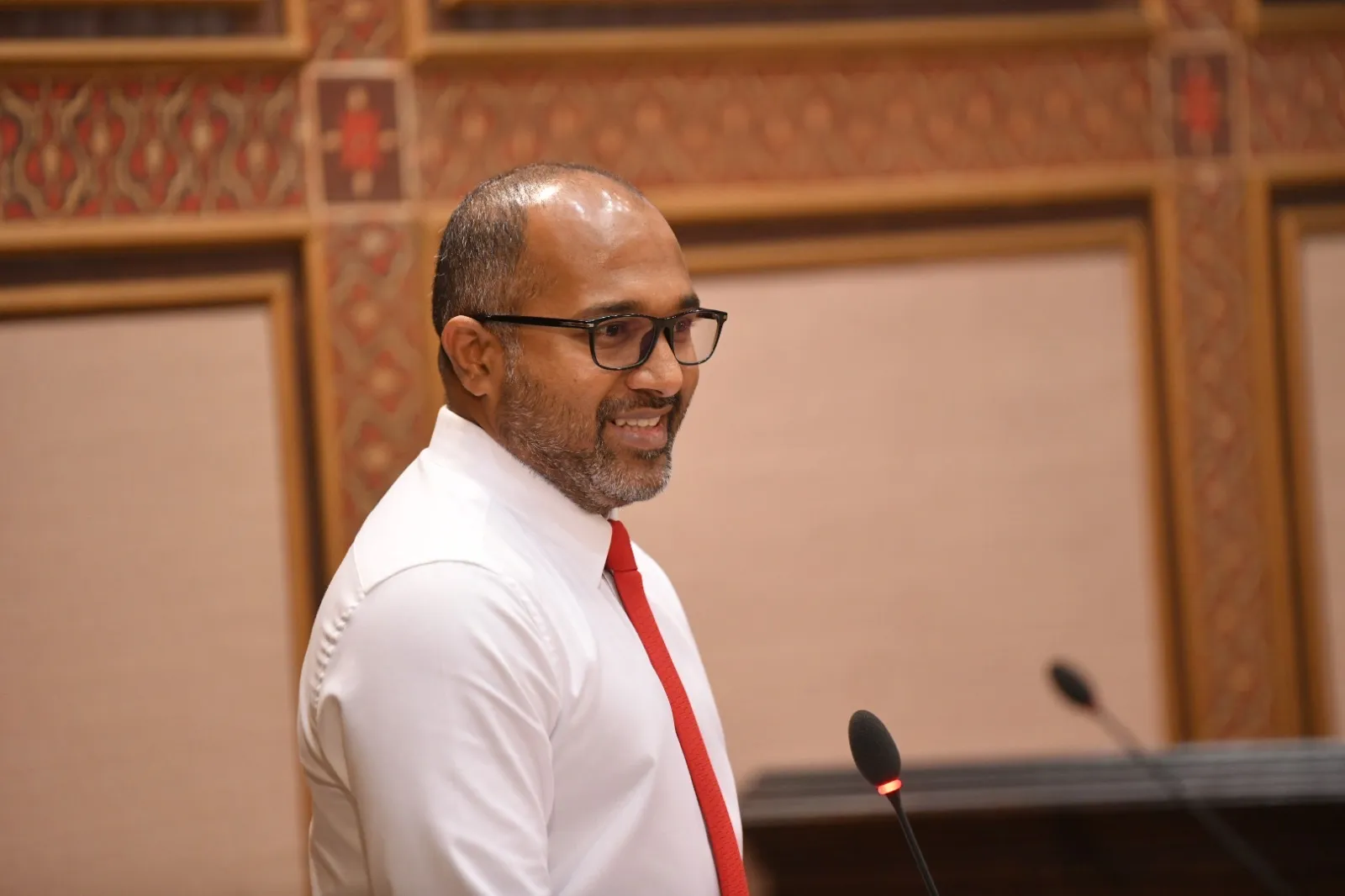 ވަގަށް މީހުން ވެއްދިނަމަ ޕާޓީއަށް 40،000 ހާސް މީހުން ވައްދާނަން: އިހްސާން