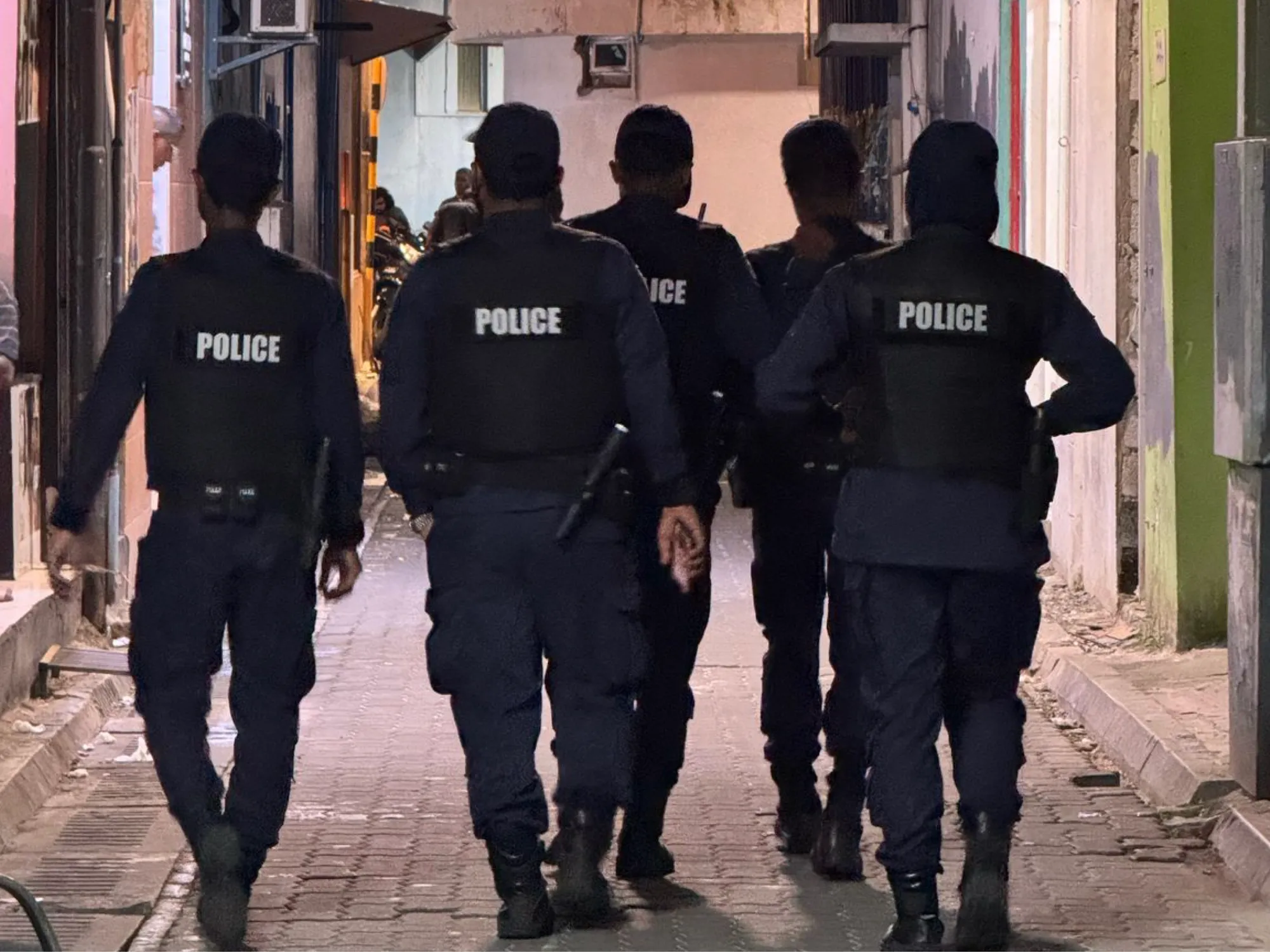 ތިން މުޒާހަރާ، އެންފޯސްމަންޓް ޓީމްތައް މާލޭގެ އެކި ސަރަހައްދު ތަކުގައި ހަރަކާތްތެރިވަނީ