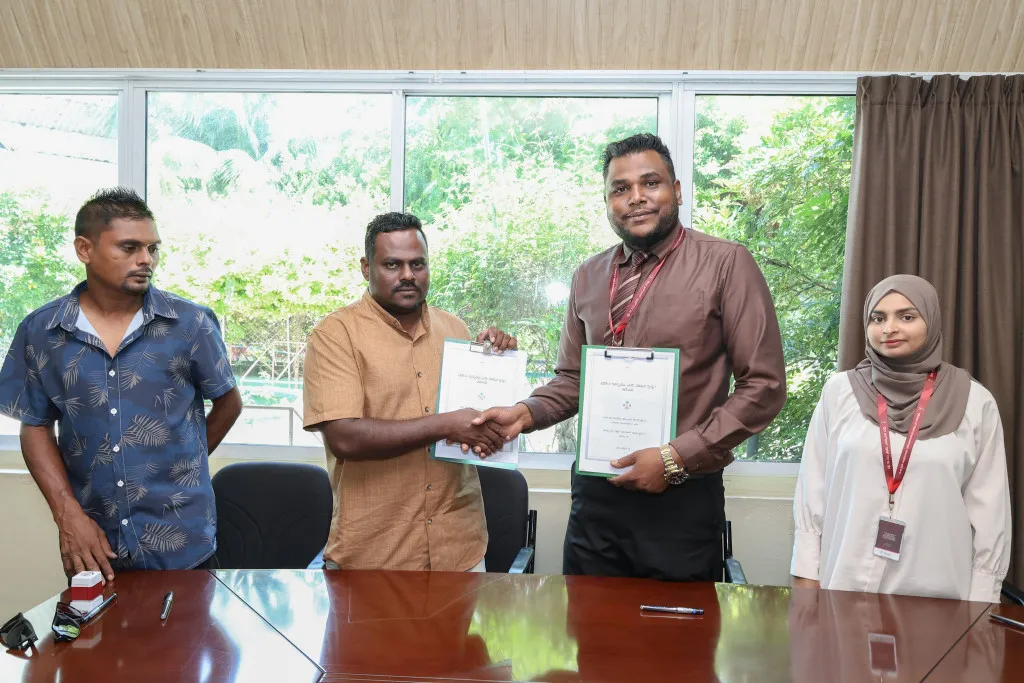 ފައިސާގެ އެހީ ލިބޭ 10 ޖަމިއްޔާއަކާއެކު އެއްބަސްވުމުގައި ސޮއިކޮށްފި