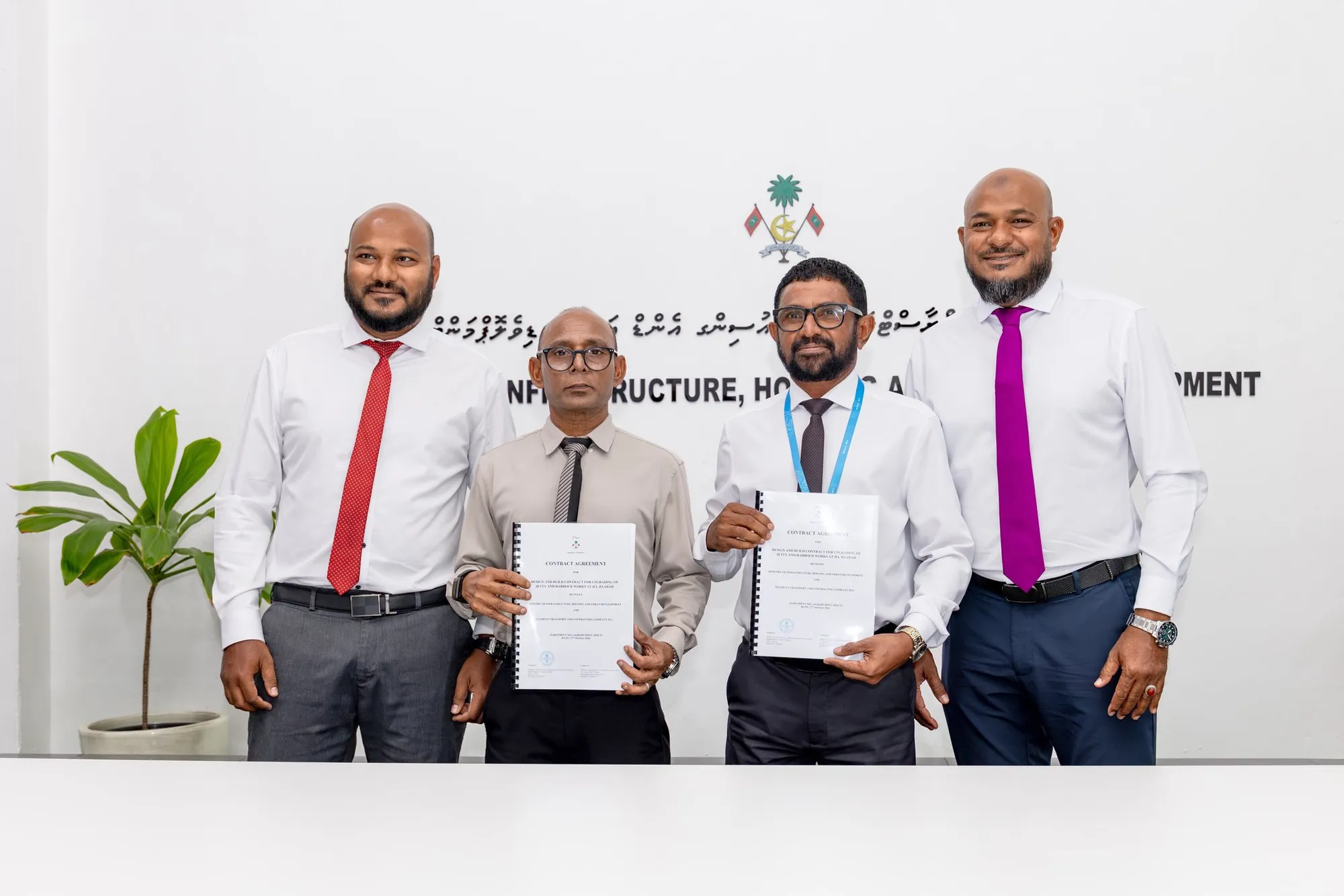 މަސްމާރުކޭޓެއް ހިމެނޭ ގޮތަށް، ބާރަަށުގައި ބަނދަރު ތަރައްޤީ ކުރަން އެމްޓީސީސީއާ ހަވާލުކޮށްފި