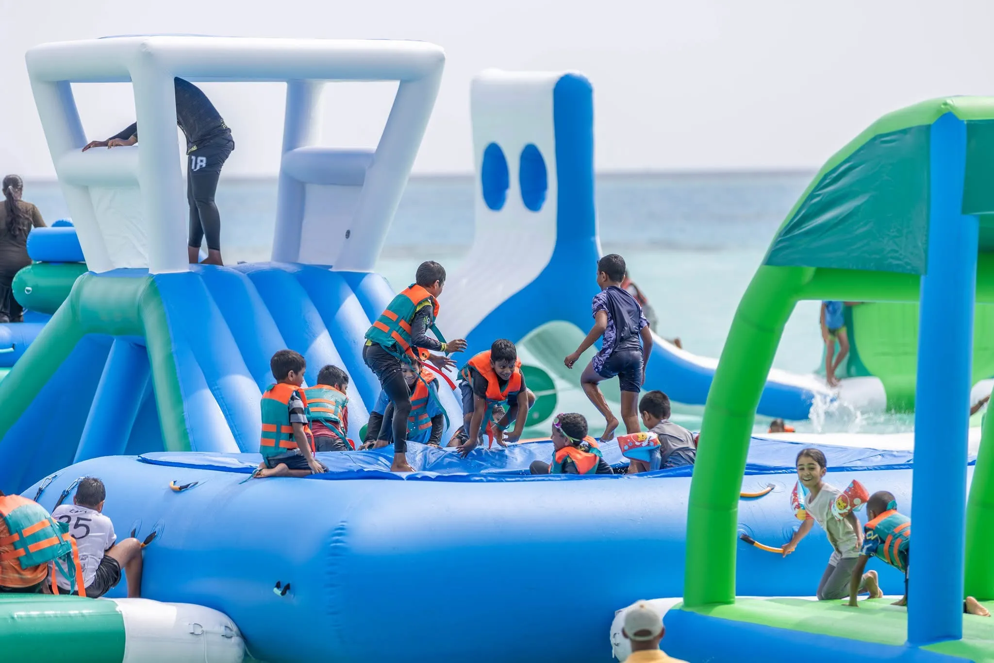 މިފަހަރު ޢީދަށް ކުޑަހުވަދޫއަށް ދާންވީ ސަބަބުތަކަށް ބަލާލަމާ!