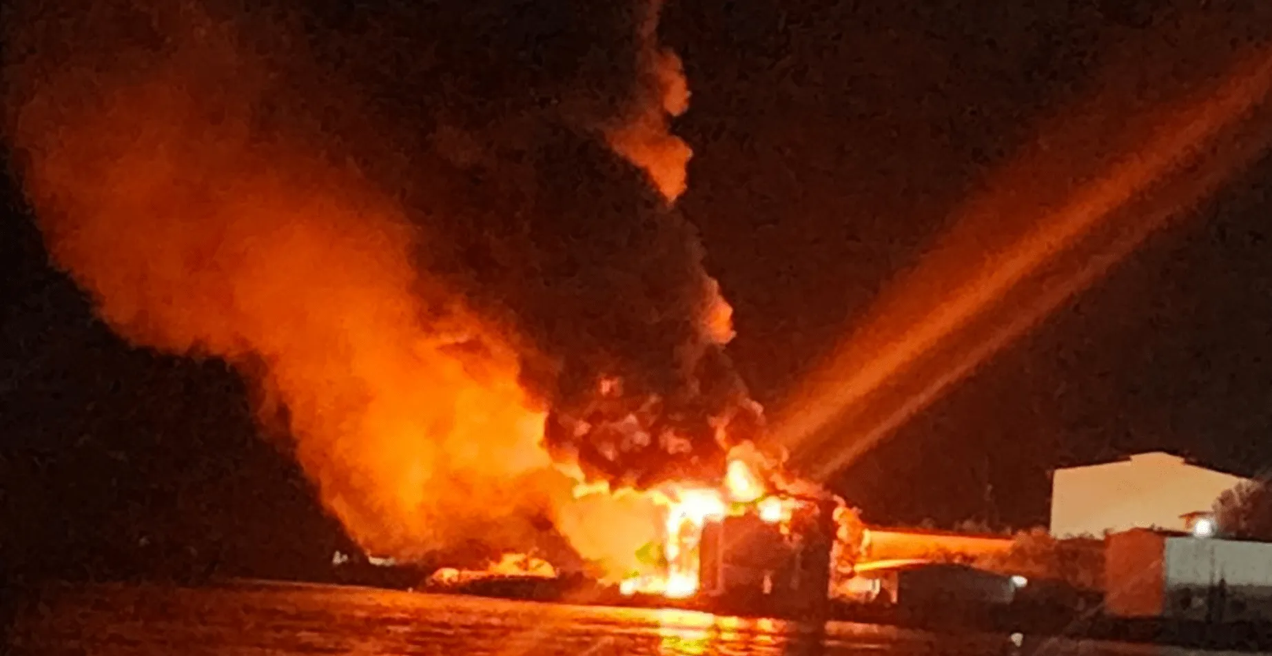 Fire in K. Gulhifalhu