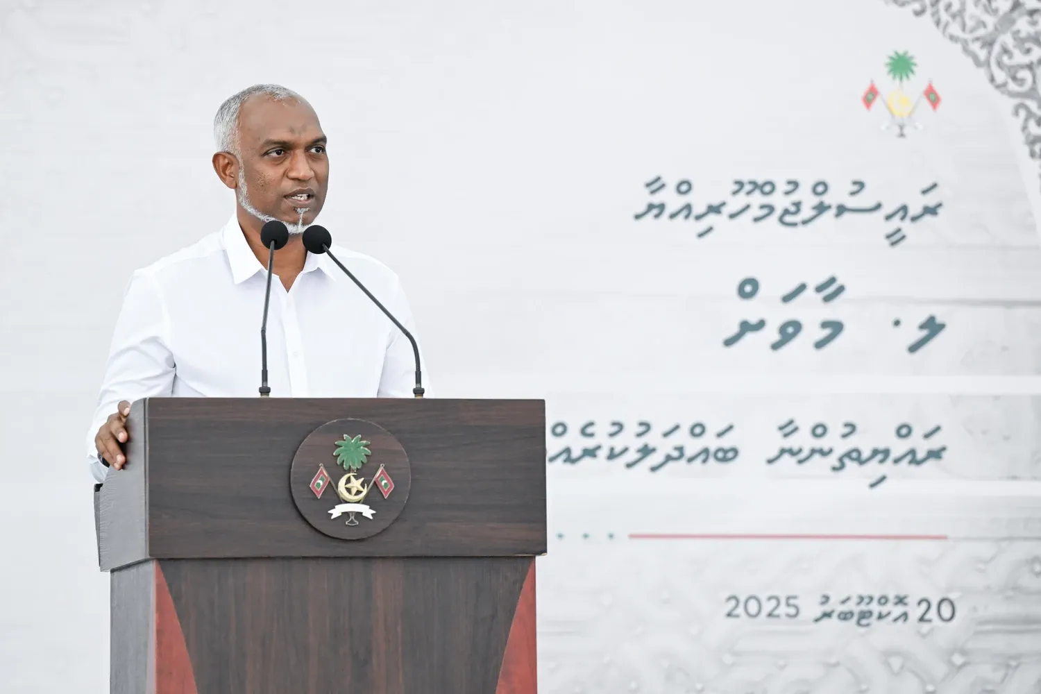 މާވަށު ޞިއްޙީ މަރުކަޒު ހޮސްޕިޓަލް ފެންވަރަށް ބަދަލުކޮށް، ސީއެމްބިއުލާންސްގެ ޚިދުމަތް ފެށޭނެ: ރައީސް