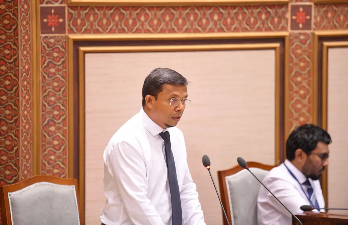ދައުލަތުގެ ދަރަނި ބެލެހެއްޓުމަށް ޑެޓް މެނޭޖްމެންޓް އޮފީހެއް ހުޅުވަނީ