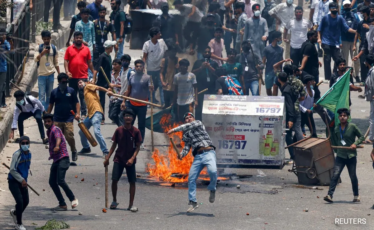 The ongoing protests in Bangladesh (photo/NDTV)