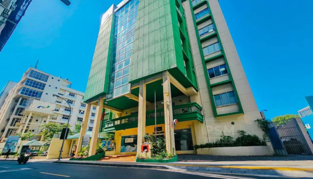 500 މިލިޔަން ޑޮލަރުގެ ބޮޑު ސުކޫކް ދައްކާ ޚަލާސްކޮށްފި