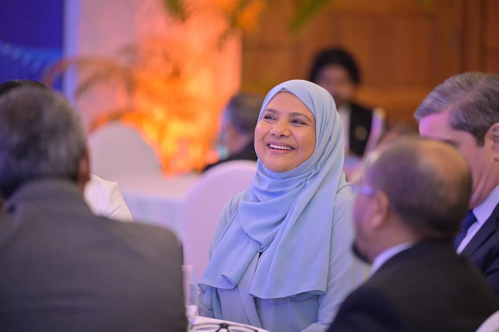 ޤައުމުން ލިބެންހުރި ވަސީލަތްތަކާއި ނަފާ ބޭނުންކޮށްގެން އާބާދީއަށް އަންނަމުން މިދާ ބަދަލުތަކަށް ދުރާލާ ތައްޔާރުވާން ޖެހޭ