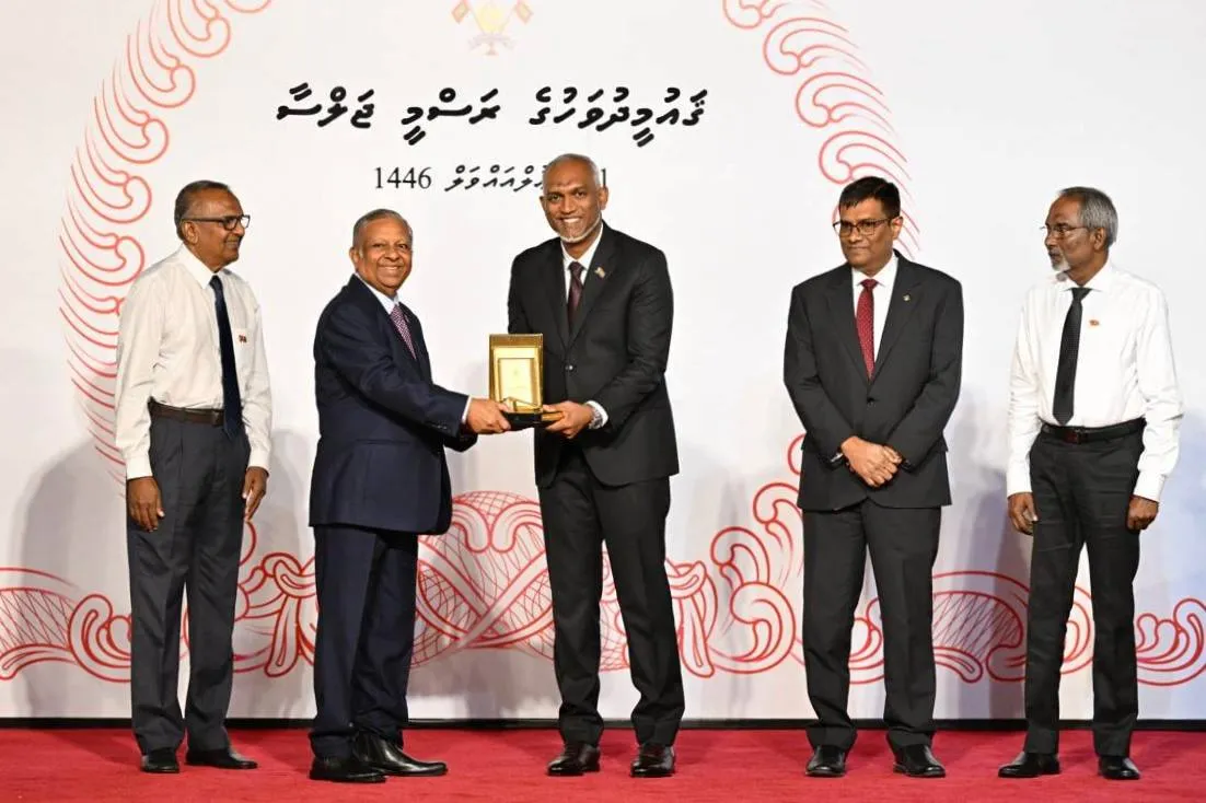ޤައުމިއްޔަތަށް ޚިދުމަތް ކުރުމުގެ އެންމެ މަތީ ޝަރަފު، ޙުސައިން ޞަލާޙުއްދީންގެ ހަނދާނަށް އަރުވައިފި