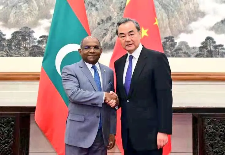 Minister of Foreign Affairs Abdulla Shahid and State councillor Wang Yi meets