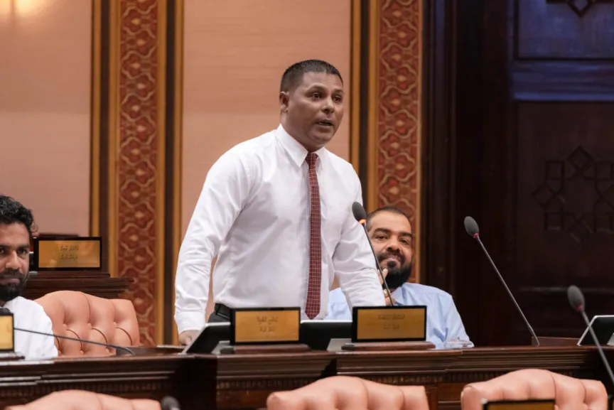 މިޔަރުގެ މަސްވެރިކަން ހުއްޓުވުމަށް ގޮވާލާ ހުށަހެޅި ގަރާރުގެ ބަހުސް ފަށައިފި