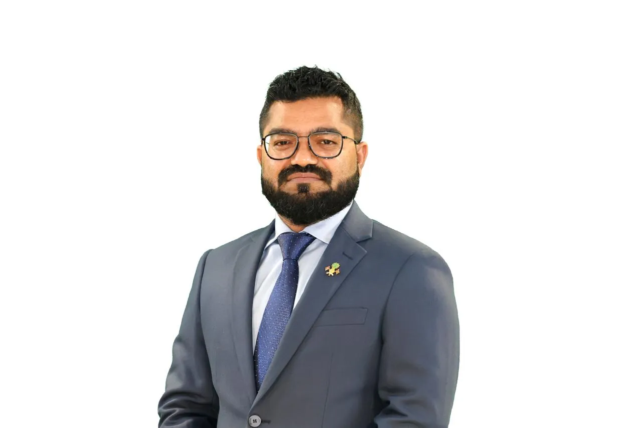 ފެނަކައިގެ ޗެއާމަންކަމަށް ޝާމް އައްޔަނުކޮށްފި