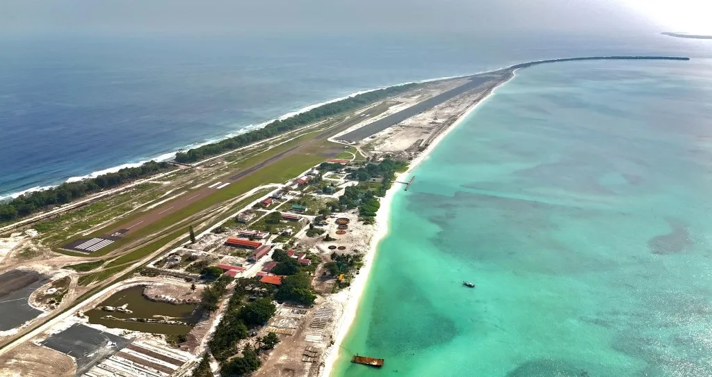 ހަނިމާދޫ އެއަރޕޯޓްގެ އައު ރަންވޭގެ އެއްބައި އާދިއްތަ ދުވަހު ބޭނުންކުރަން ފަށަނީ
