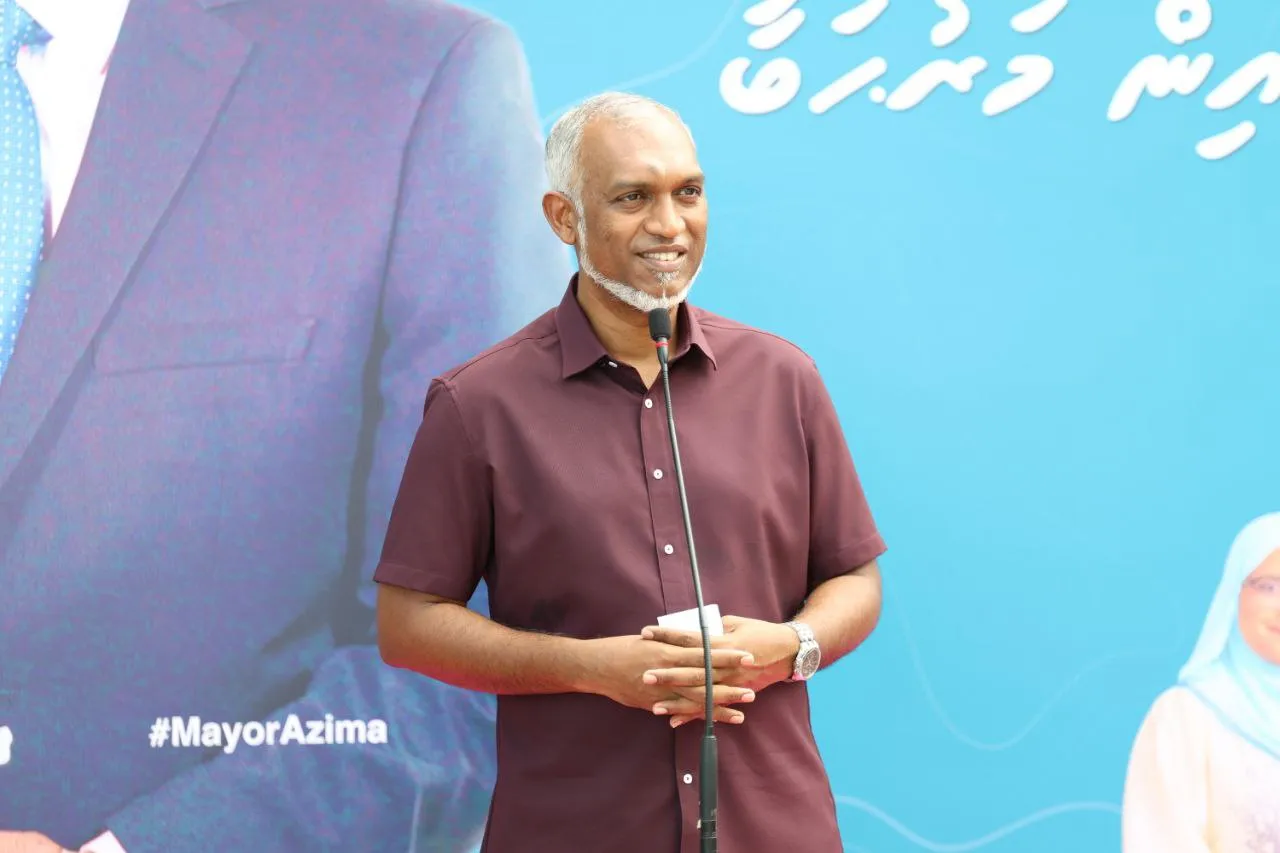 ސަރުކާރާއި މާލޭގެ ރައްޔިތުންނާއި ދޭތެރޭ ހުރަހަކަށް ވާނެ މޭޔަރަކު ޚިޔާރުކުރުމަކީ މާލެއަށް ފައިދާވާނެ ގޮތެއް ނޫން: ރައީސް
