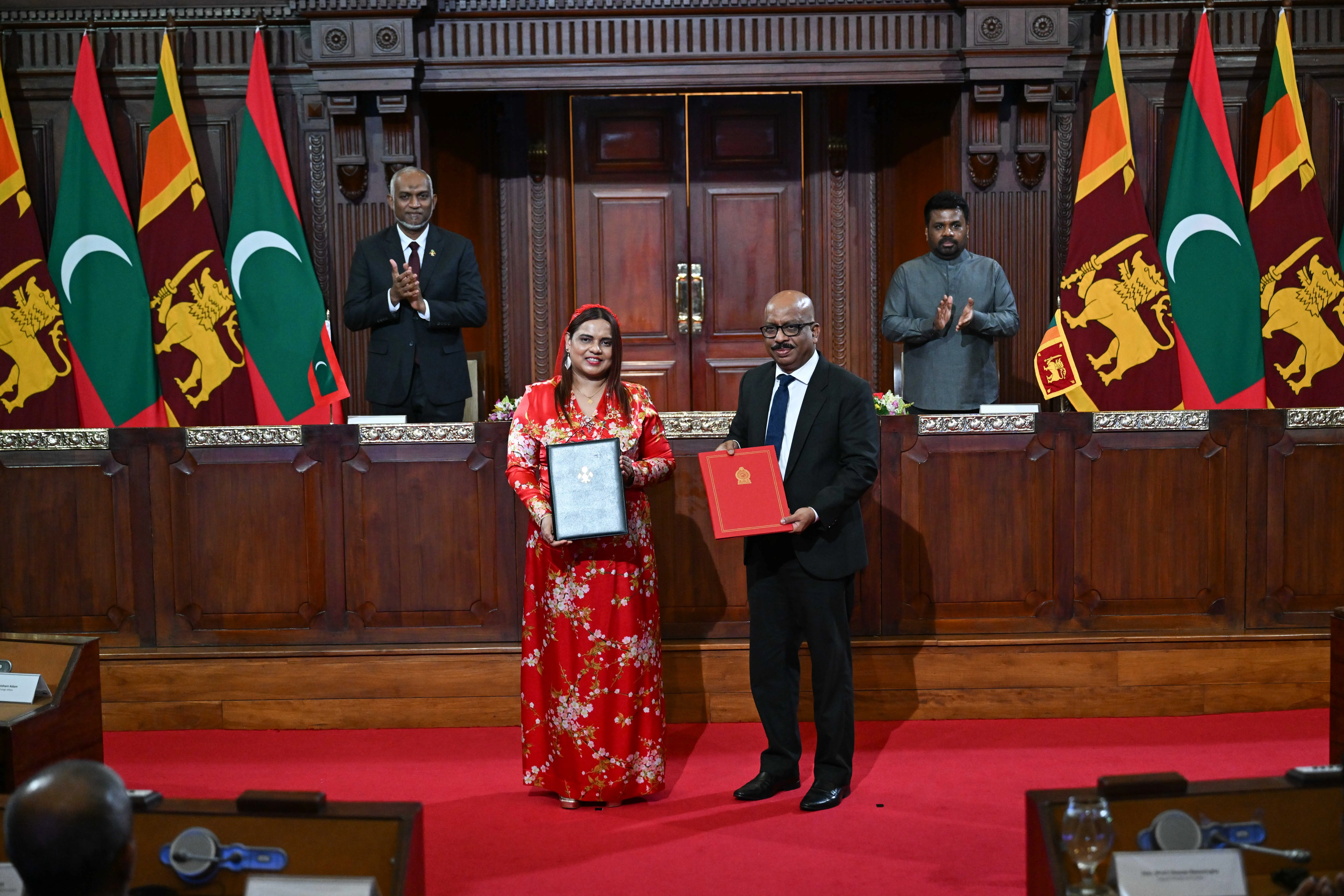 ދިވެހިރާއްޖެ އާއި ސްރީލަންކާއާ ދެމެދު މުހިންމު ފަހުމުނާމާތައް ބަދަލުކުރައްވައިފި