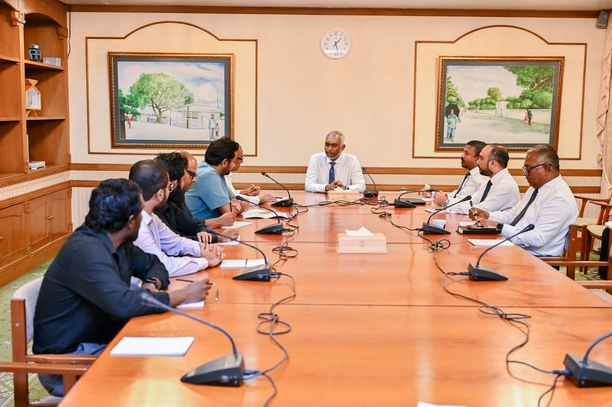 President Dr. Muizzu meeting Maldives Journalists Association (MJA) and representatives from various media outlets