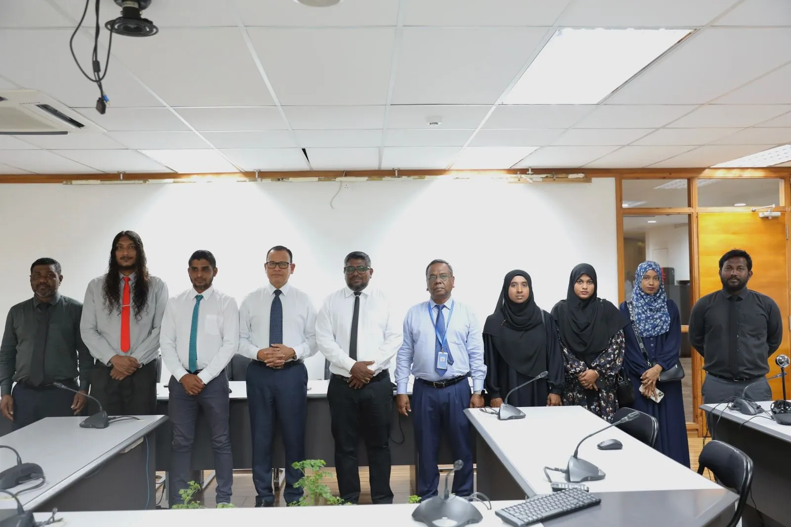 ހިރިމަރަދޫ ރައްޔިތުން ތުލުސްދޫއަށް ބަދަލުކޮށްދިނުމަށް އެދެފި