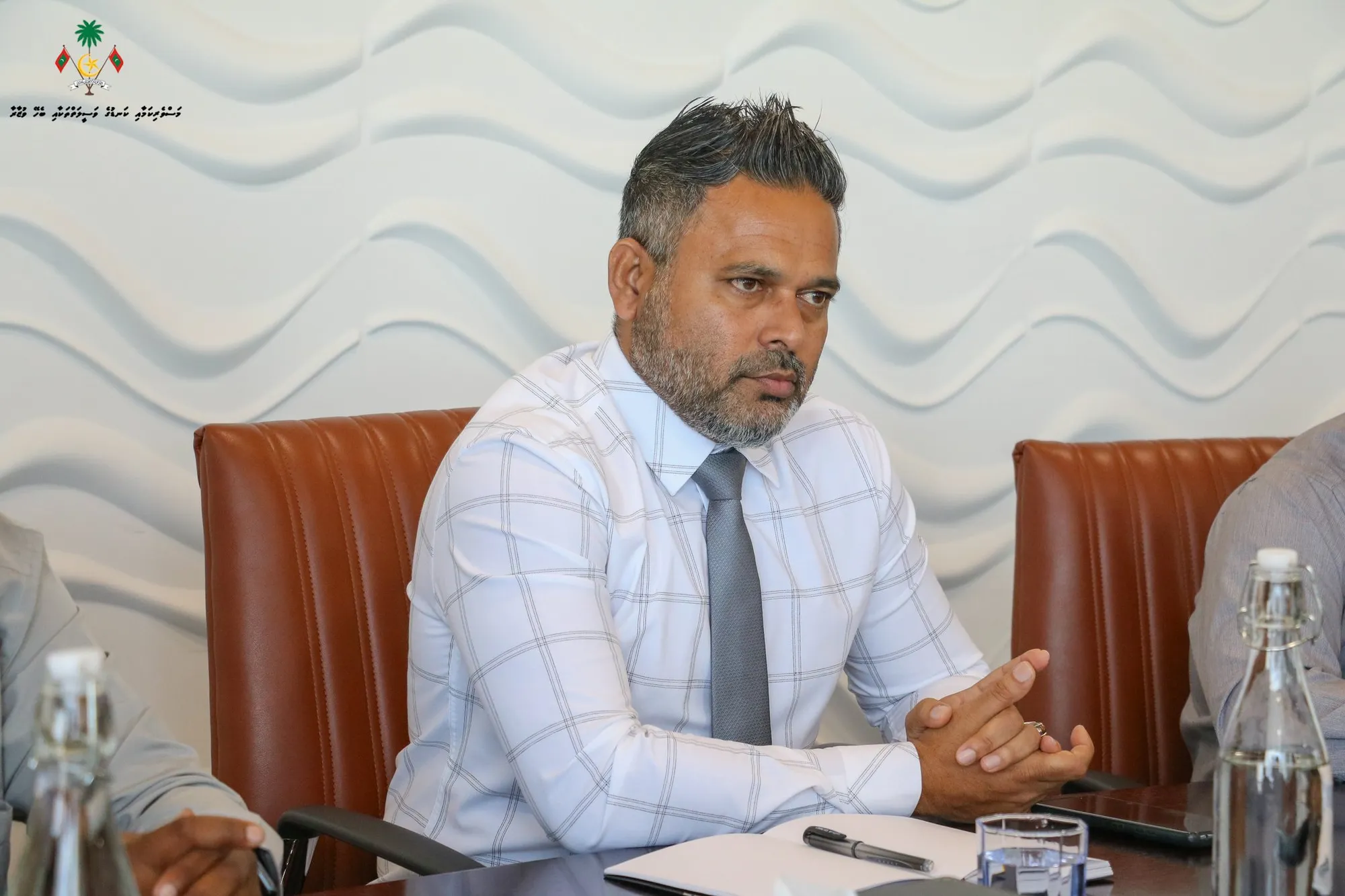 ބޭރުގެ ސިފައިން، ދިވެހި މަސް ދޯންޏަކަށް އެރުމުން ޝިޔާމްގެ ކަންބޮޑުވުން