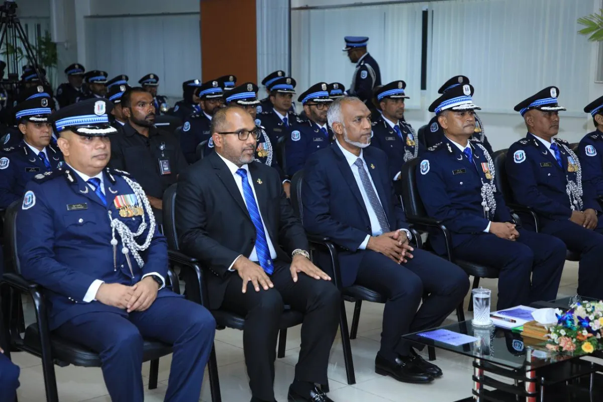 ފުލުހުންގެ އަހަރީ ދުވަހުގެ ތަހުނިޔާ ރައީސް ޑރ.މުއިއްޒު ފޮނުއްވައިފި
