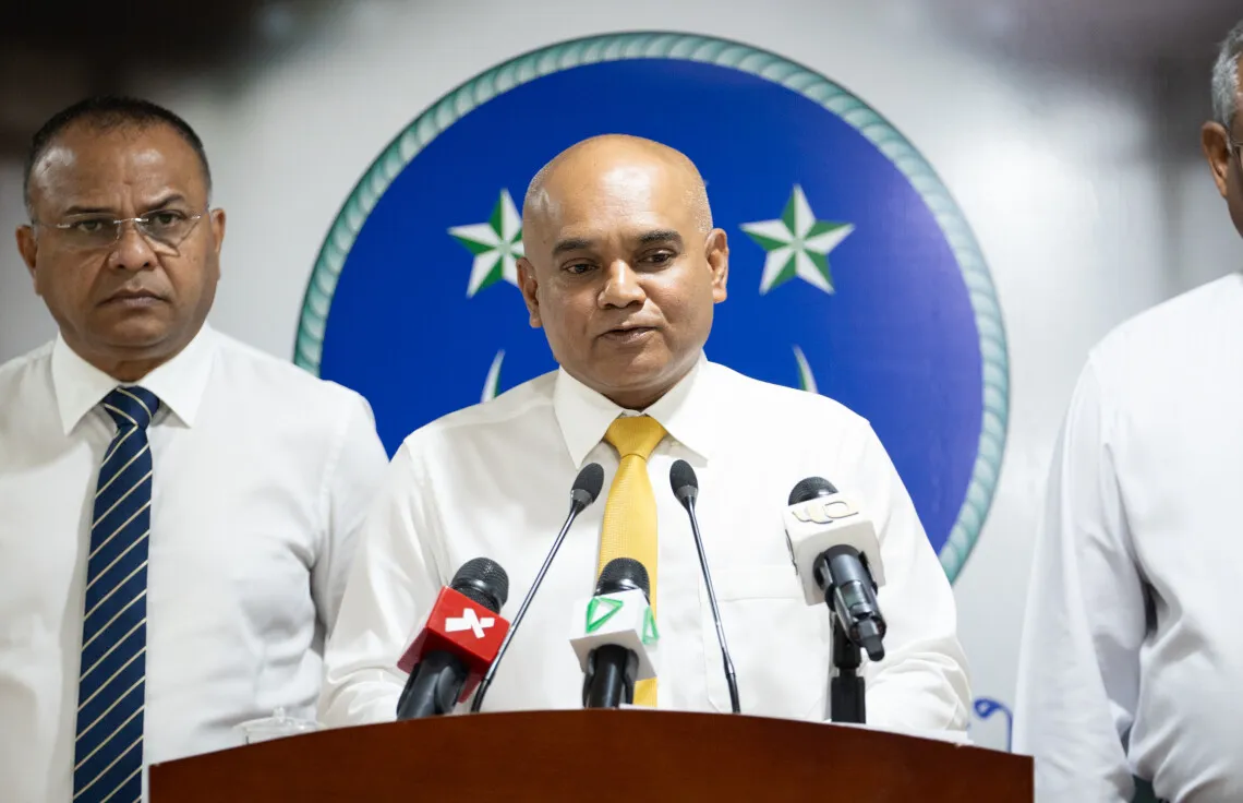މެންބަރުންގެ މުސާރައަށްވުރެ ރައްޔިތުންގެ ހައްޤުގައި ޚަރަދު ކުރާ އެއްޗެއް ބޮޑު: ރަޝީދު