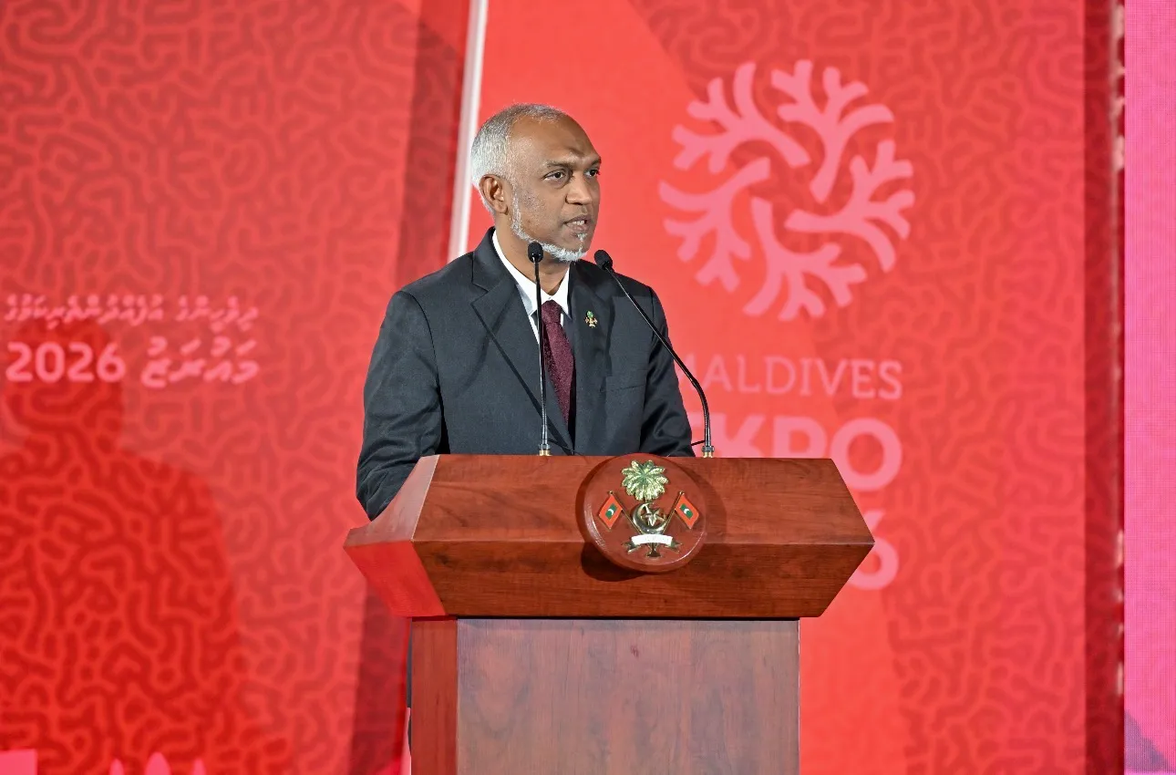 'މޯލްޑިވްސް އެކްސްޕޯ 2026' ގެ ހަވާސާގައި ބޭއްވުނު 'ޗައިނާ-މޯލްޑިވްސް އިންވެސްޓްމަންޓް ކޯޕަރޭޝަން ފޯރަމް' ގައި ރައީސް ވާހަކަދައްކަވަނީ- ފޮޓޯ/ ރައީސް އޮފީސް