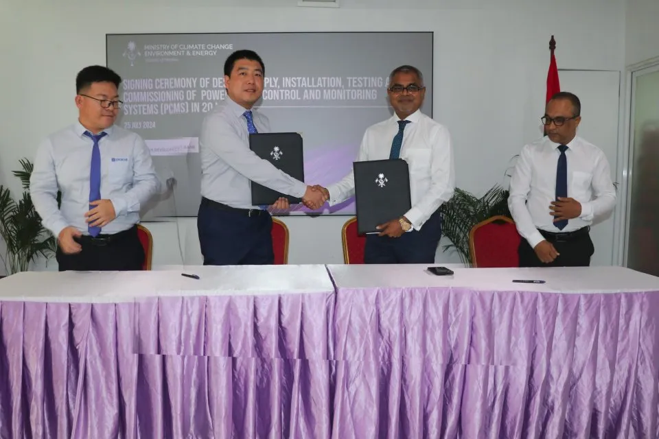 ސޯލާ ޕީވީ ސިސްޓަމްތައް ހަރުކުރަން ޗައިނާ ކުންފުންޏަކާއެކު ސޮއިކޮށްފި