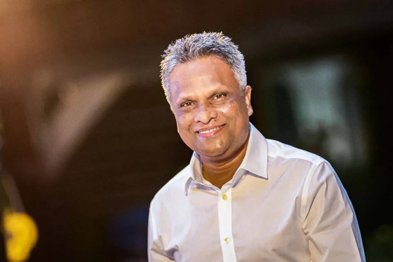 މާލެ ސިޓީގެ މޭޔަރު ކަމަށް އާޒިމް އިންތިޚާބު ވެވަޑައިގެންފި