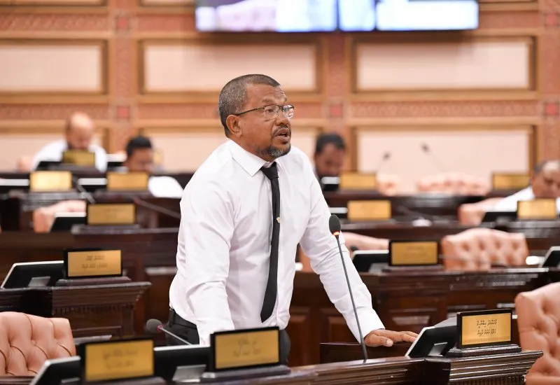 މެންބަރު ކުޑޫގެ ކަންބޮޑުވުންތައް ސާފުކޮށްދީ ސިޓީއަށް ފުރިހަމަ ޖަވާބެއް 