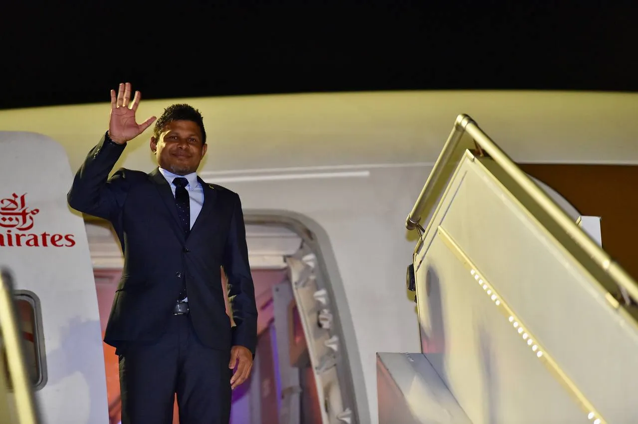 ރަސްމީ ދަތުރުފުޅެއްގައި ނައިބު ރައީސް ޔުގަންޑާއަށް ފުރާވަޑައިގެންފި