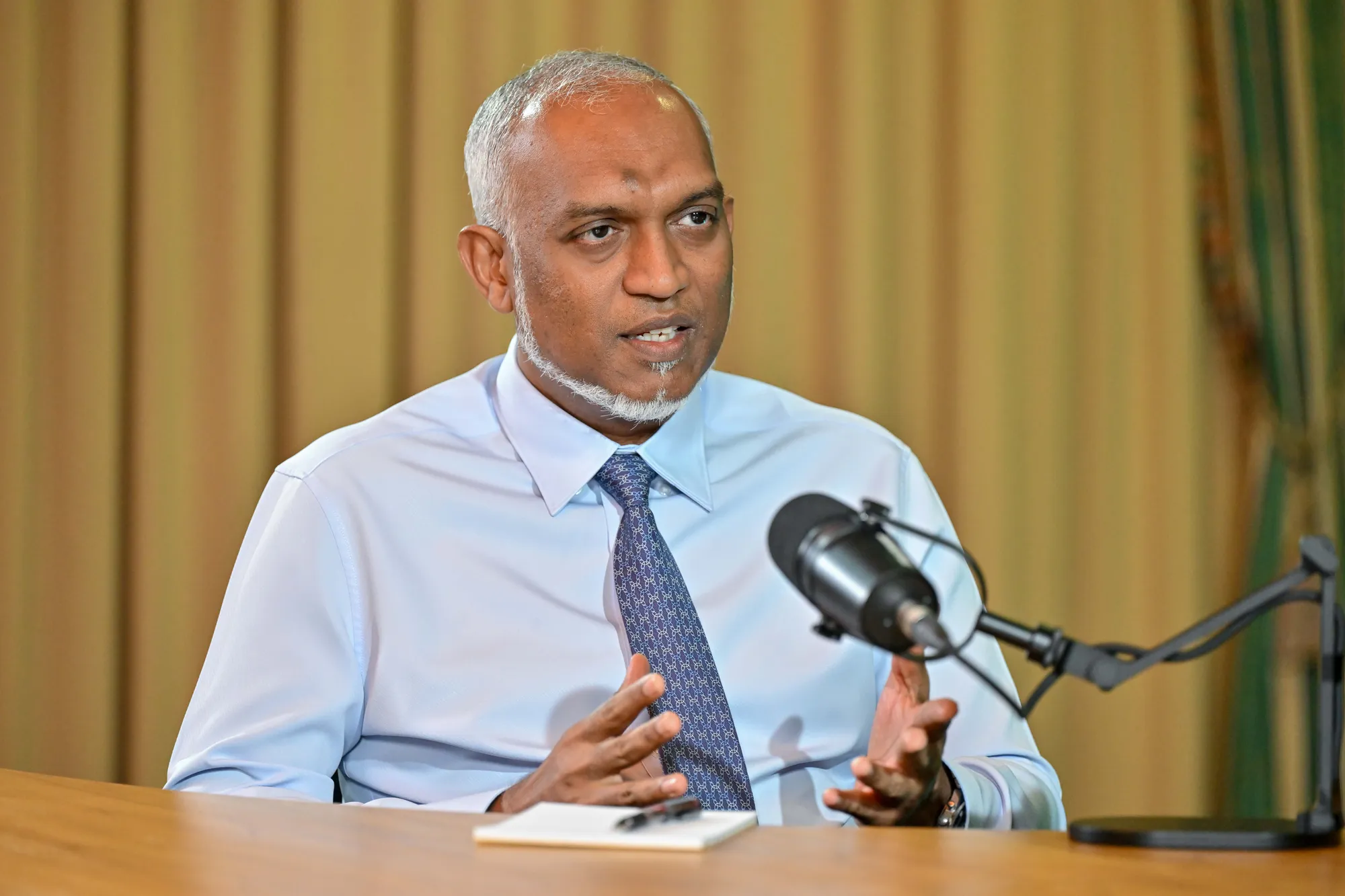 ރައްޔިތުން ކަންބޮޑުވާން ޖެހޭ ވަރުގެ ކަމެއް ނޯންނާނެ، ރަސްމާލޭގައި ރަލާއި އޫރު މަހެއް ވެސް ނުވިއްކޭނެ: ރައީސް މުޢިއްޒު