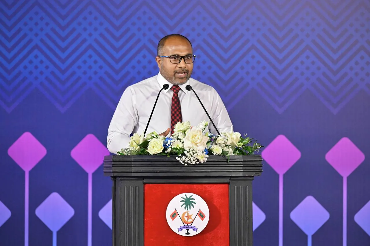 ސައިލަންސަރު އަޑުގަދަކޮށް ދުއްވާ މީހުން ހުއްޓުވާނަން: މިނިސްޓަރ އިޙްސާން