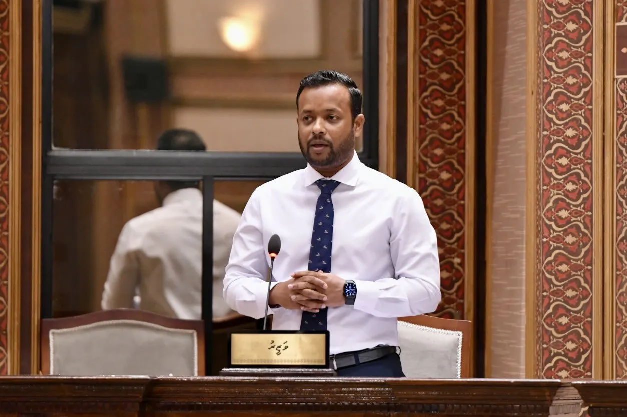 ރަސްމާލެ މަޝްރޫއު ކުރިއަށް ގެންދާނީ ދިވެހިންނަށް ފުރުސަތުތައް ފަހިވާނެ ގޮތަށް: މިނިސްޓަރު މުއްޠަލިބު