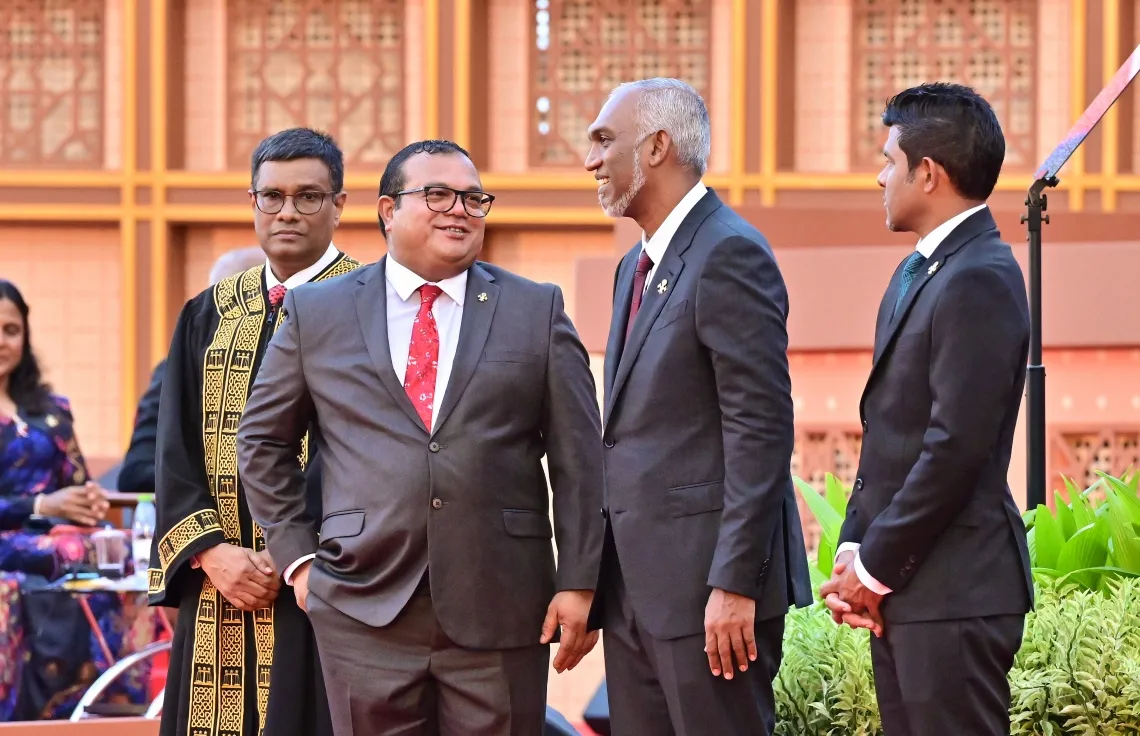 މަޖިލިސް އިންތިޚާބު ފަސްކުރާގޮތަށް ގެނައި އިސްލާހު ތަސްދީގު ނުކުރައްވައި އަނބުރާ މަޖިލީހަށް ފޮނުއްވައިފި