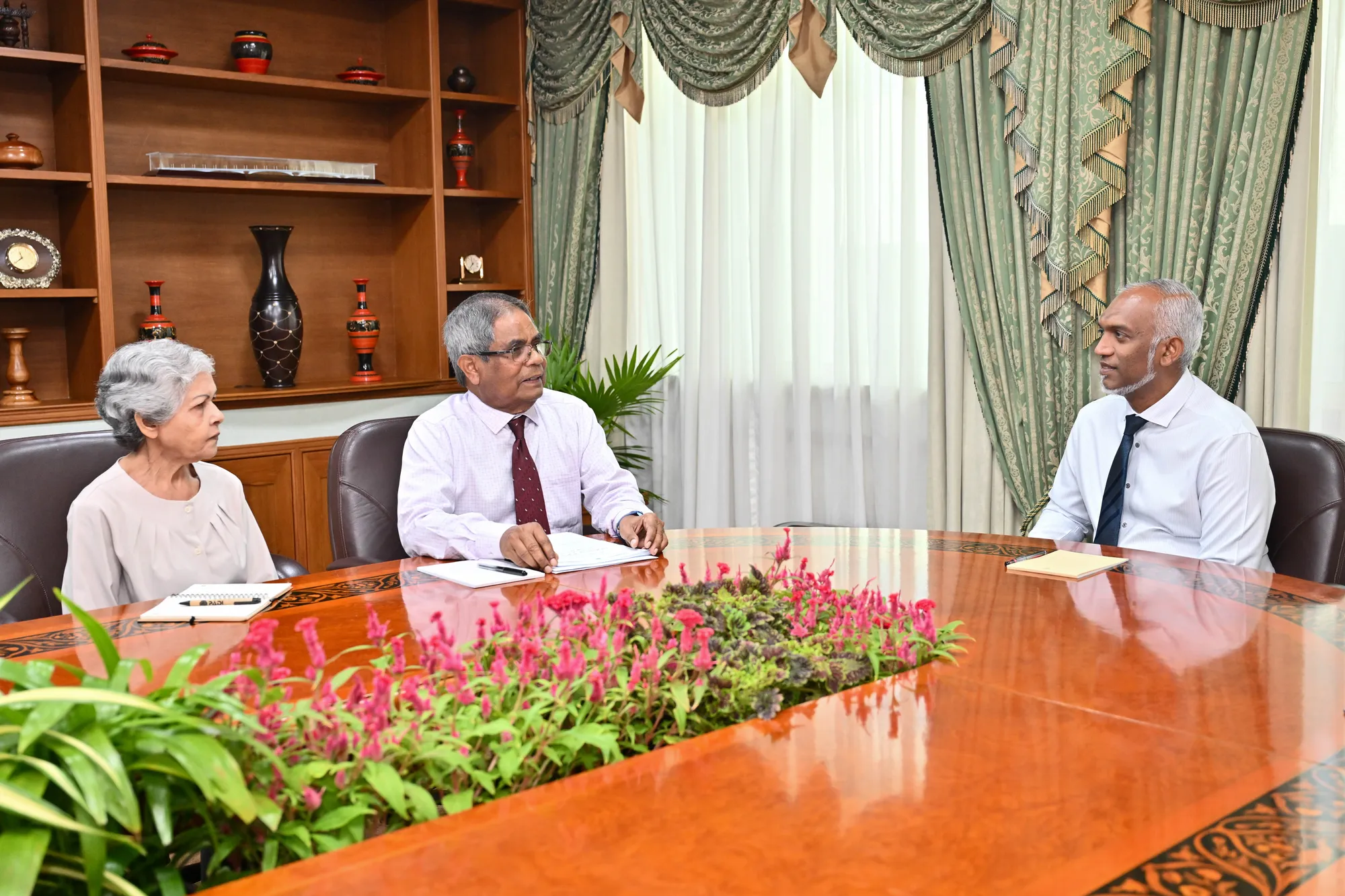 ޖަމިއްޔާތަކަށް އޮފީސް ކޮމްޕްލެކްސްއެއް އަޅަނީ