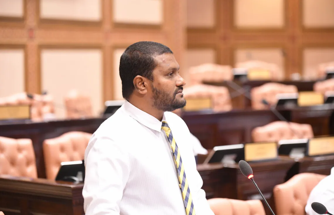 ރައީސުލްޖުމުހޫރިއްޔާ އަޒުލްކުރަން ޖެހޭ؛ އެ މައްސަލަ އެމްޑީޕީގެ ޕީޖީއަށް ހުށަހަޅާނަން: ޝިފާއު
