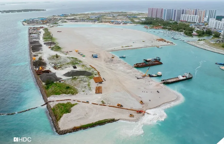 ހުޅުމާލެއިން ބިމެއް ވިއްކާނެ ކަމަށް ބުނެ މީހަކު އަތުން ފަސްލައްކަ ރުފިޔާ ނެގި މައްސަލައެއް، ދައުވާކޮށް ދޭން އެދިއްޖެ