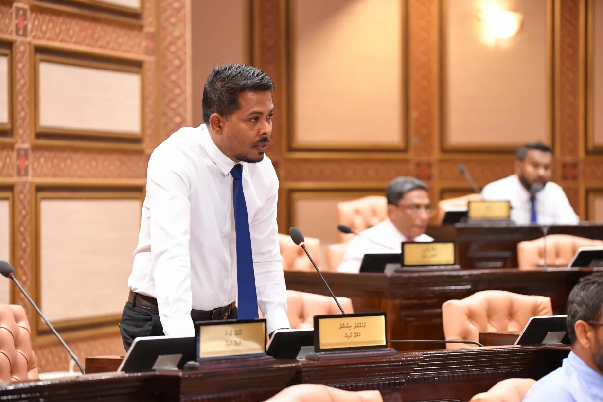 ޖީއެސްޓީ ހުށަހެޅުން ލާޒިމްވާ ވަގުތު ބަދަލު ކުރުމަށް ހުށަހެޅި މައްސަލަ ބޭރުކޮށްލައިފި