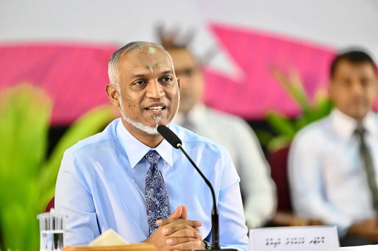 އަޅުގަނޑުމެން ބޭނުންވަނީ ގައުމު ތަރައްގީކުރަން؛ ރައްޔިތުން މުއްސަނދިވާން: ރައީސް މުޢިއްޒު