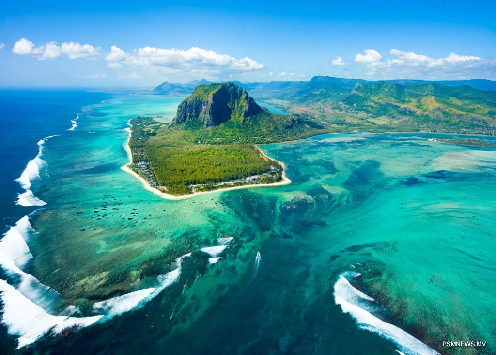 Maldives-Mauritius border