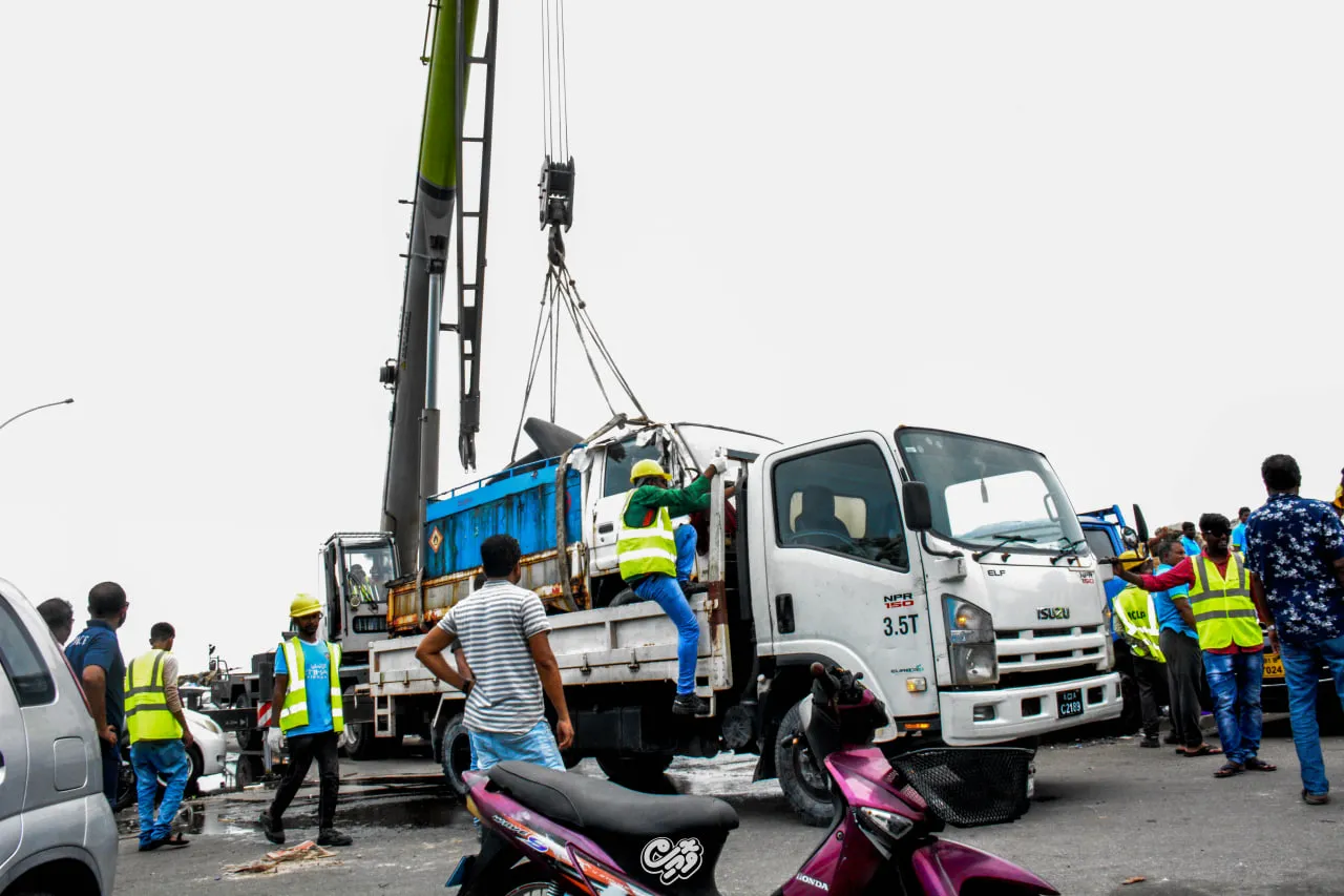 ގިނަ ދުވަސްވެ ބާވެފައި ހުންނަ އުޅަނދުތައް ސަރުކާރުން ގަތުމަށް ނިންމައިފި
