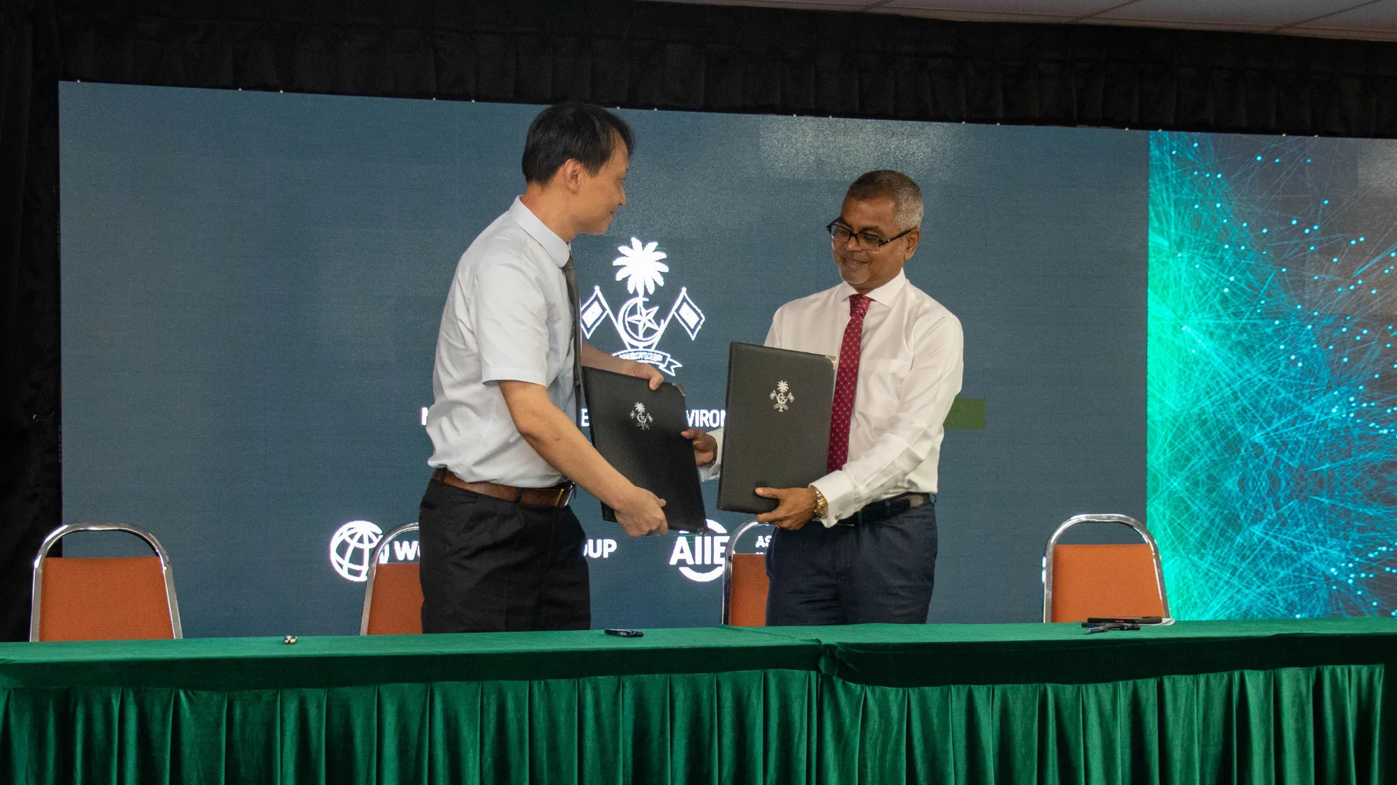 19 ރަށެއްގެ ކަރަންޓް ވިއުގާ އަޕްގްރޭޑް ކުރުމަށް ސޮއި ކޮށްފި