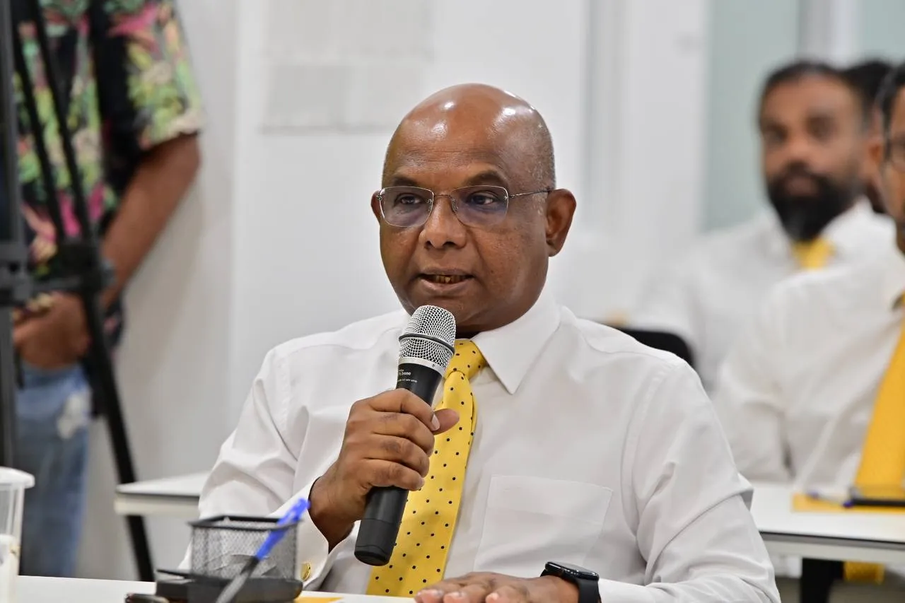 ވަޒީރު ޝަހީމްގެ އަބުރު ކަތިލުމަށް ވީޑިޔޯ އުފެއްދުމަކީ ނާތަހުޒީބު ޢަމަލެއް، ހަރުކަށި ޢިބާރާތުން ކުށްވެރި ކުރަން: ޝާހިދު