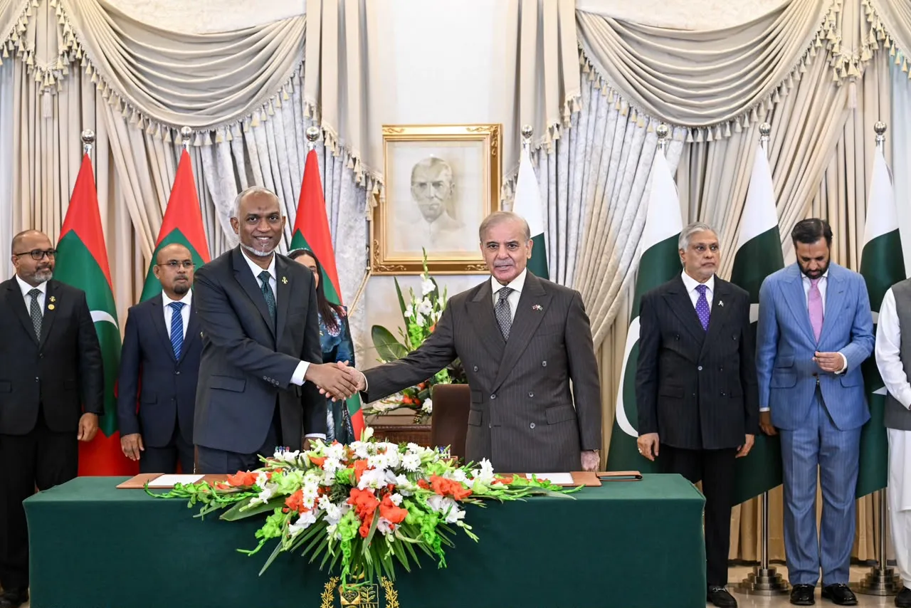 Pakistan offers G2G supply of essential food and pharmaceuticals to Maldives