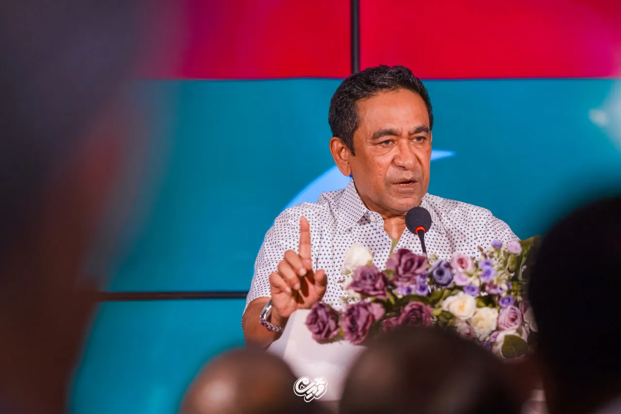 ޔާމީންގެ ސުވާލެއް: ރައްޔިތުން ގަރުދިޔައަށް ތިރިވެލަން ޖެހޭ ފަދަ ހާލަތެއް އަނެއްކާ އައީތަ؟
